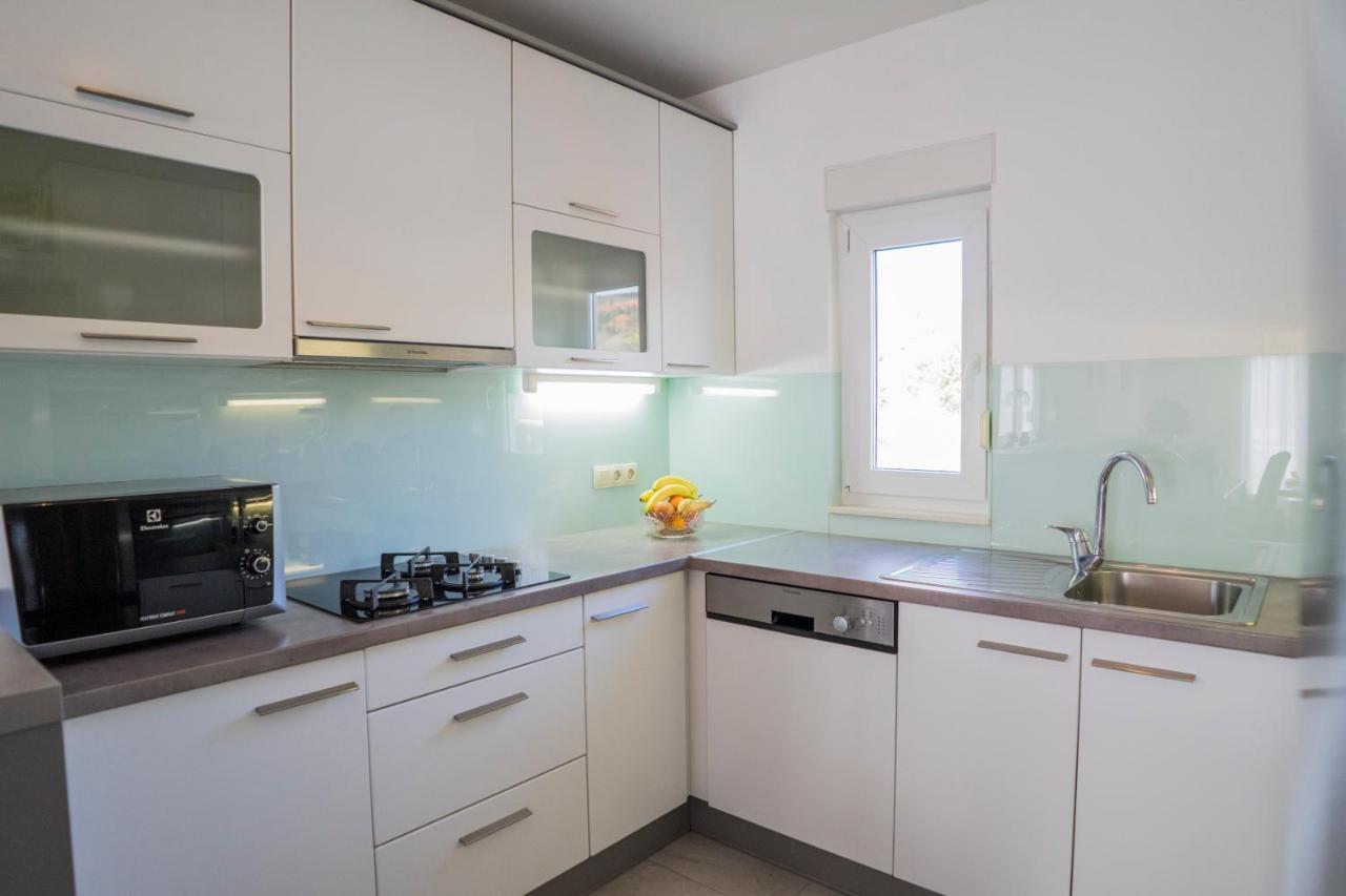 Holiday House Petra - Imotski - Makarska Eksteriør billede